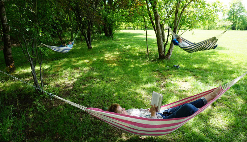 hangmat in de tuin